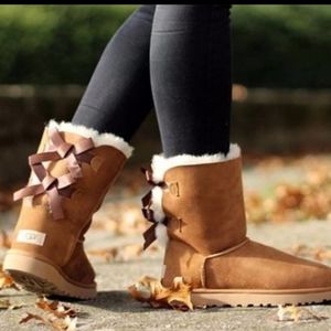 ugg bailey bow big kid size 6